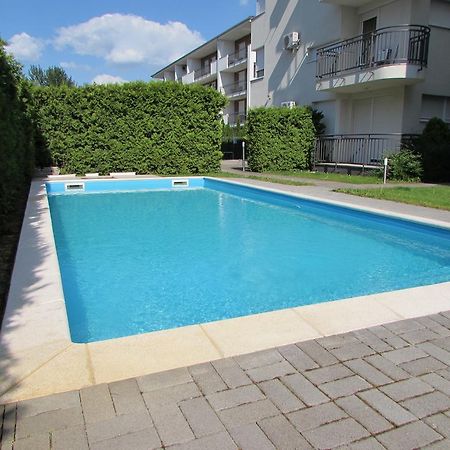 Myflat Siofok Beach Apartment מראה חיצוני תמונה