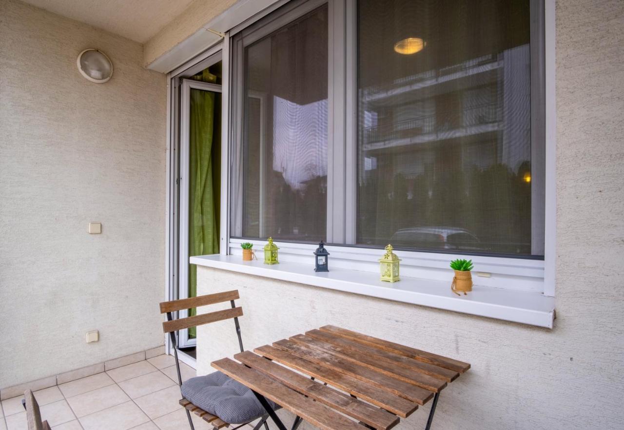 Myflat Siofok Beach Apartment מראה חיצוני תמונה